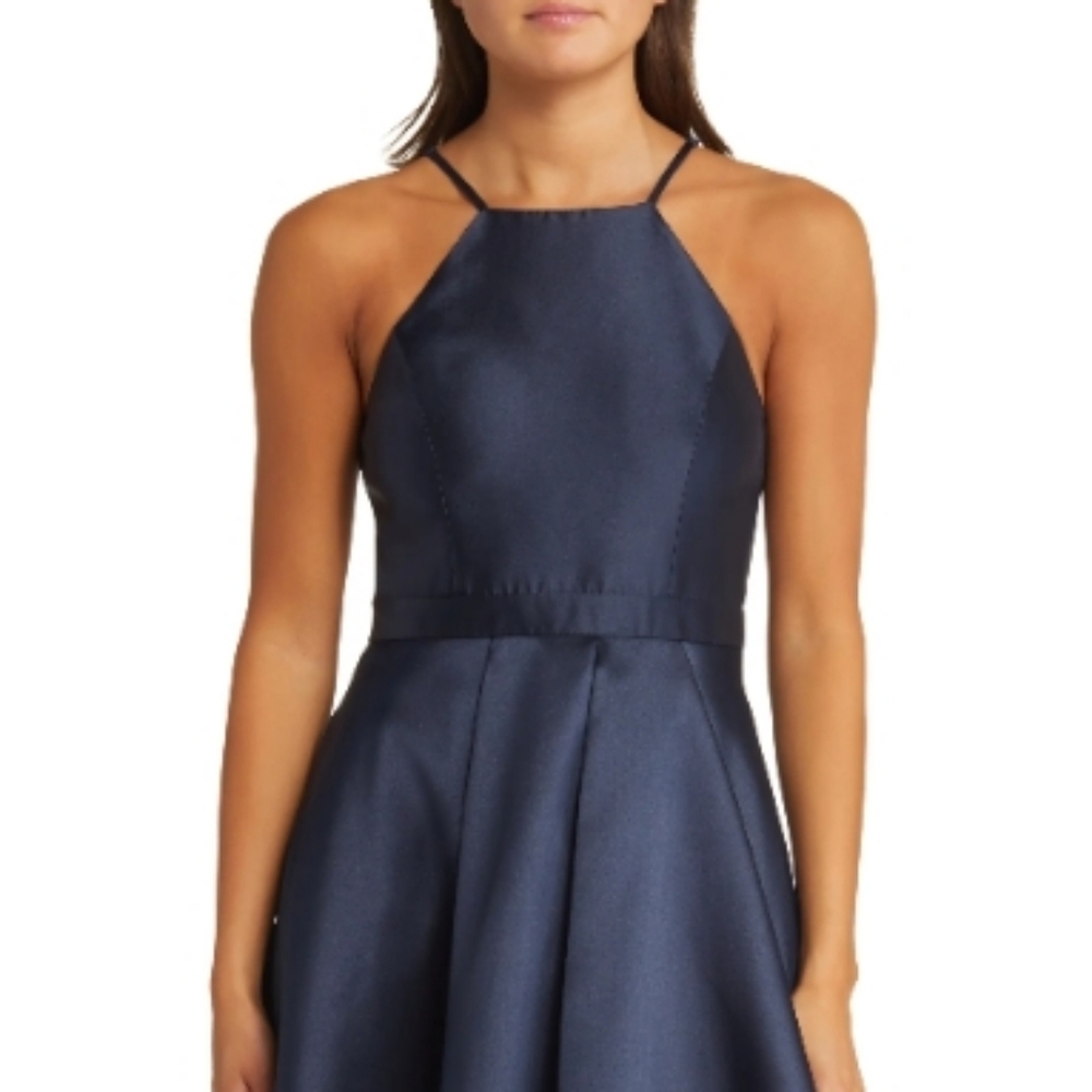 Lulu's Women's Navy Broadway Show Satin High-low Gown - Picture 3 of 13